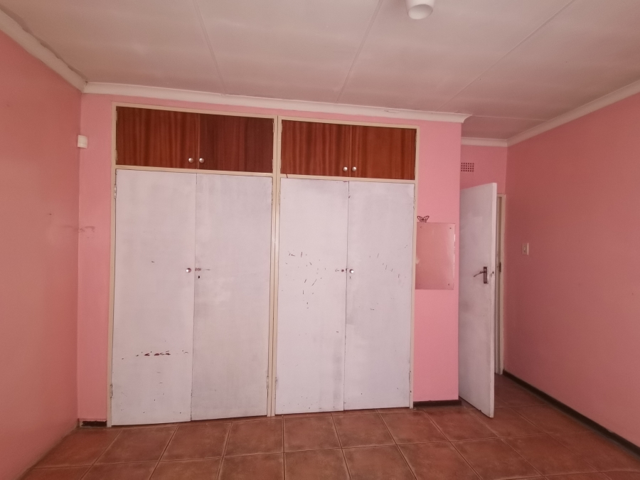 3 Bedroom Property for Sale in Vanderbijlpark CE 4 Gauteng