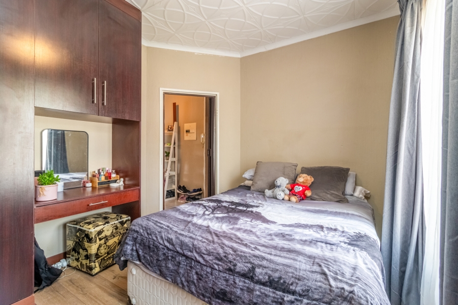1 Bedroom Property for Sale in Bedfordview Gauteng
