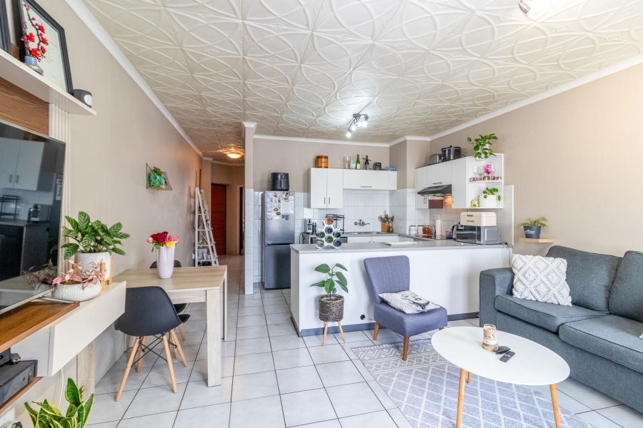 1 Bedroom Property for Sale in Bedfordview Gauteng