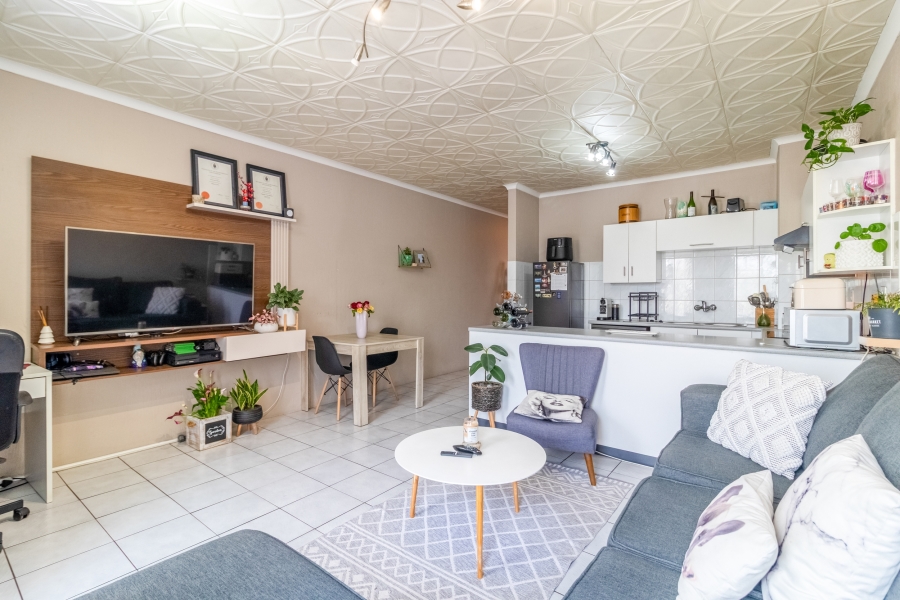 1 Bedroom Property for Sale in Bedfordview Gauteng