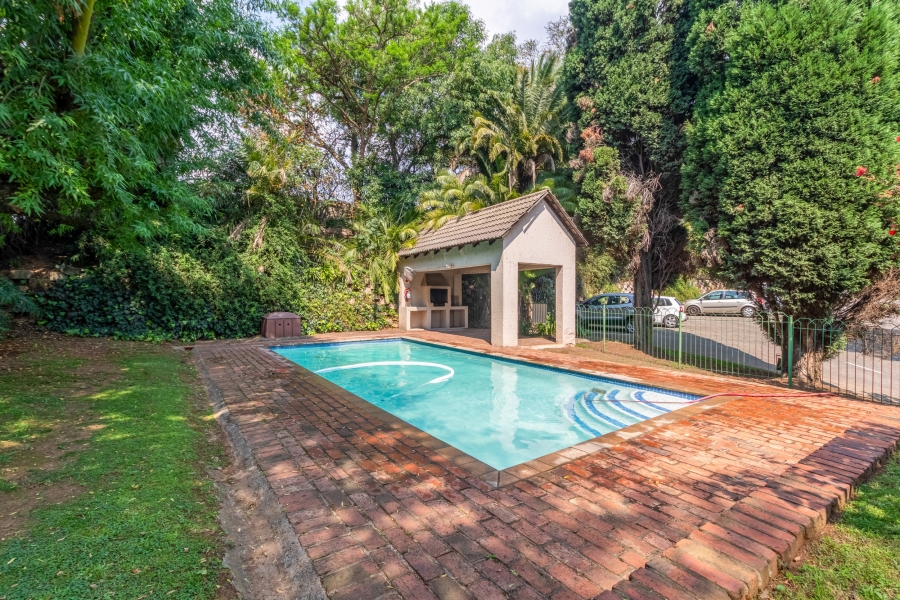 1 Bedroom Property for Sale in Bedfordview Gauteng