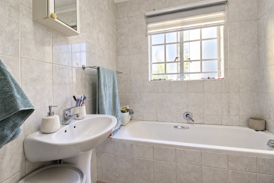 3 Bedroom Property for Sale in Kyalami Hills Gauteng