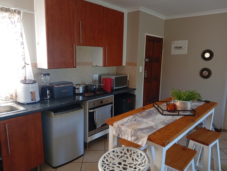 3 Bedroom Property for Sale in Equestria Gauteng