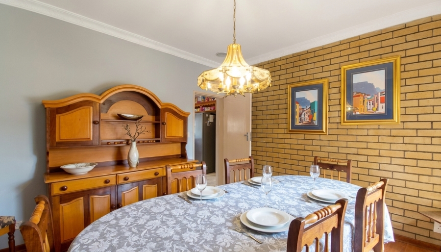 4 Bedroom Property for Sale in Sunward Park Gauteng