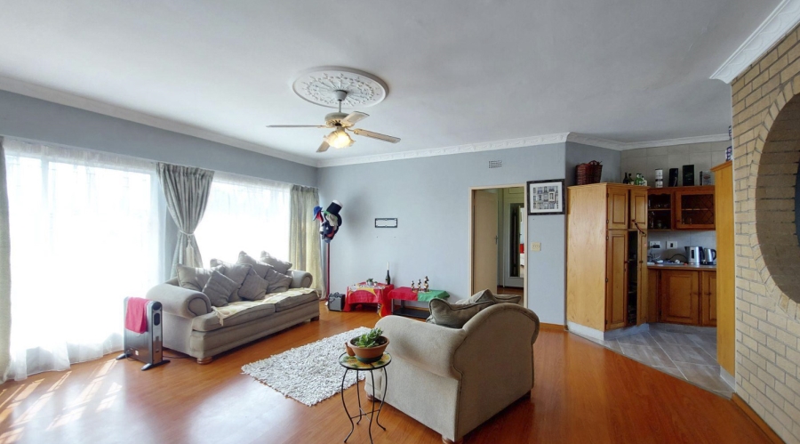 4 Bedroom Property for Sale in Sunward Park Gauteng