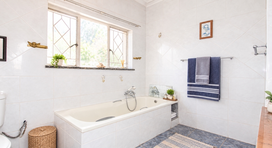 3 Bedroom Property for Sale in Geduld Gauteng