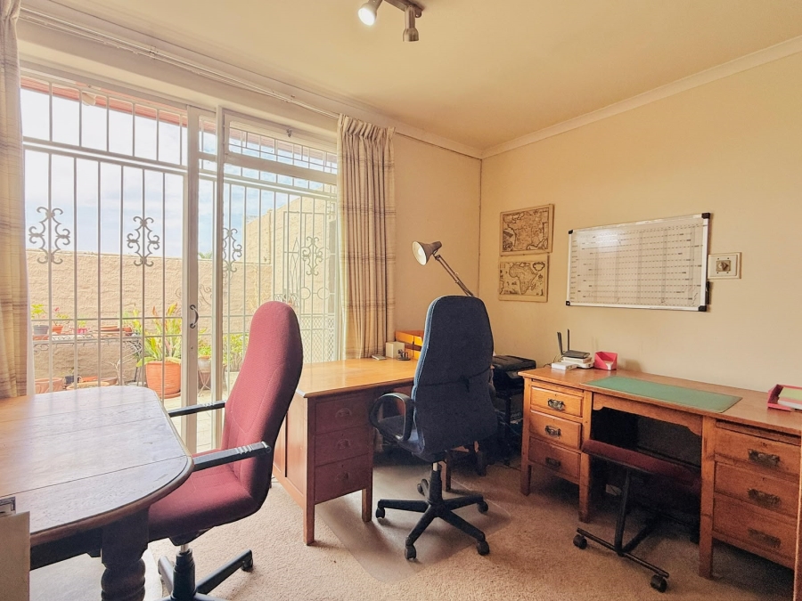 3 Bedroom Property for Sale in Selcourt Gauteng