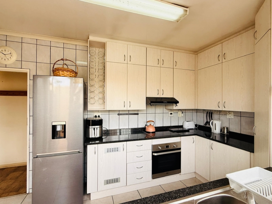 3 Bedroom Property for Sale in Selcourt Gauteng