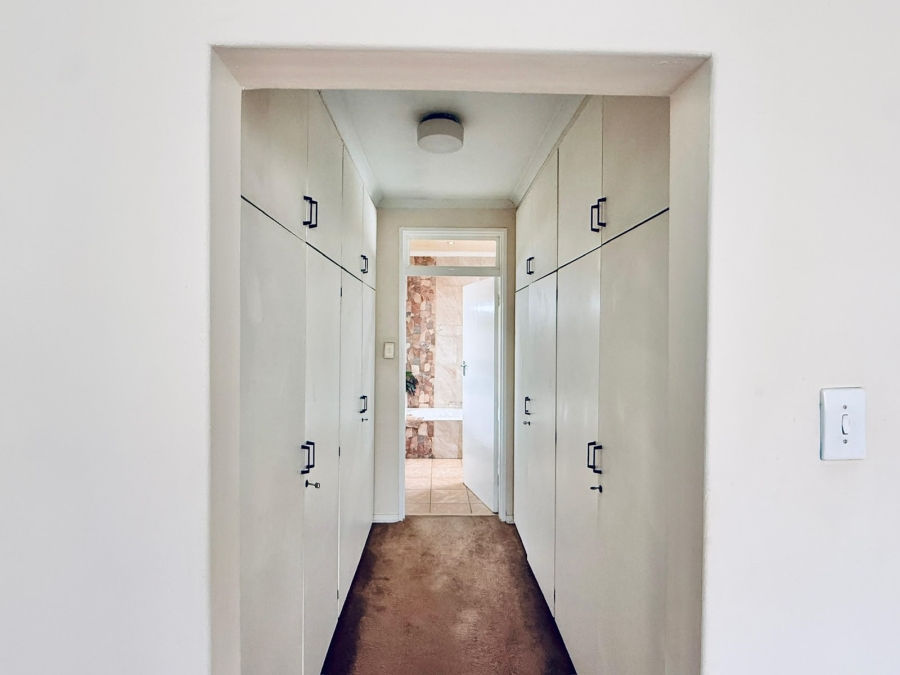 3 Bedroom Property for Sale in Selcourt Gauteng