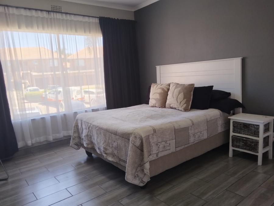 2 Bedroom Property for Sale in Birchleigh Gauteng