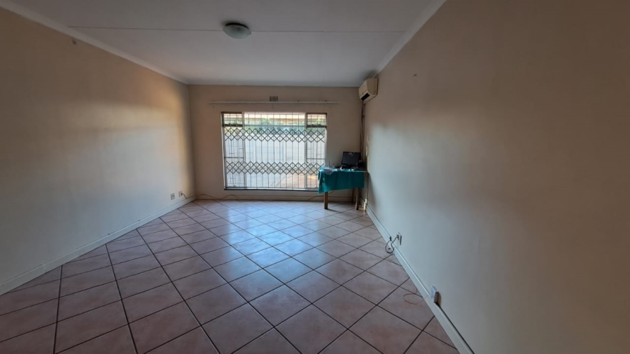 To Let 3 Bedroom Property for Rent in Vanderbijlpark SE 6 Gauteng