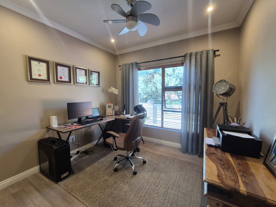3 Bedroom Property for Sale in Vanderbijlpark SW 5 Gauteng