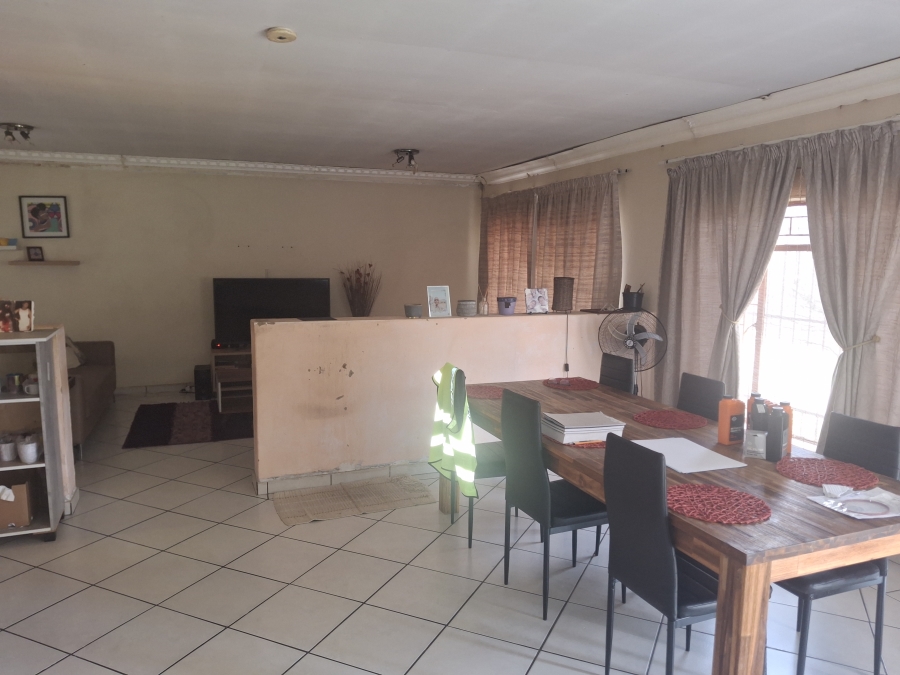 3 Bedroom Property for Sale in Riamar Park Gauteng