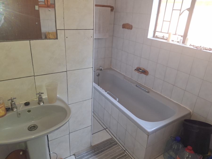 3 Bedroom Property for Sale in Riamar Park Gauteng