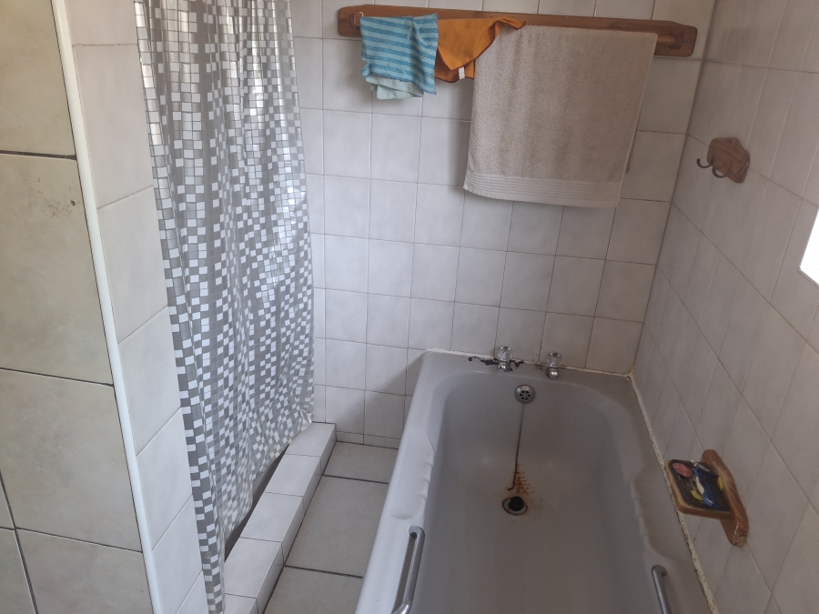 3 Bedroom Property for Sale in Riamar Park Gauteng