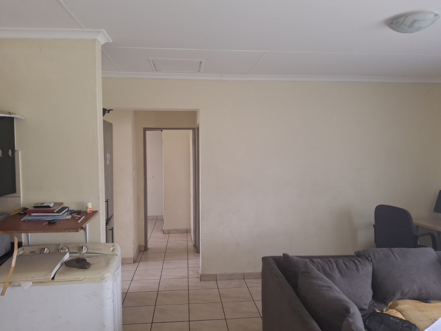 2 Bedroom Property for Sale in Ravenswood Gauteng
