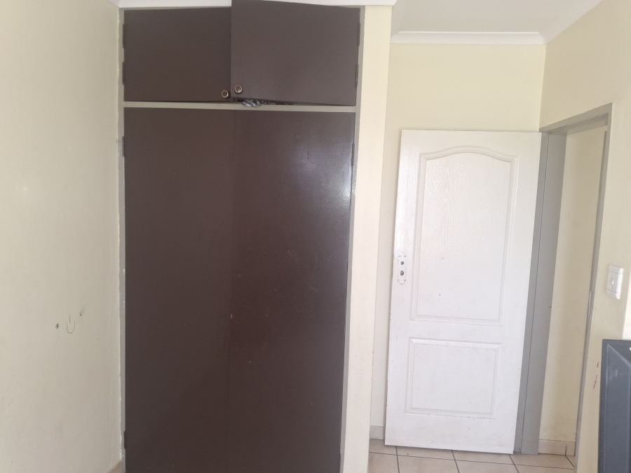 2 Bedroom Property for Sale in Ravenswood Gauteng