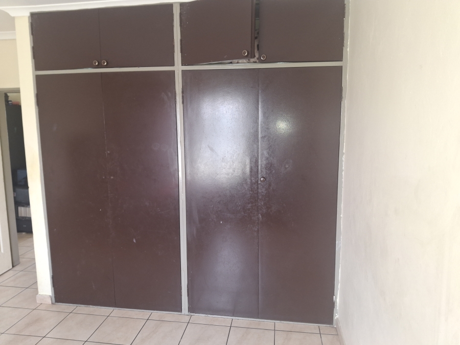 2 Bedroom Property for Sale in Ravenswood Gauteng