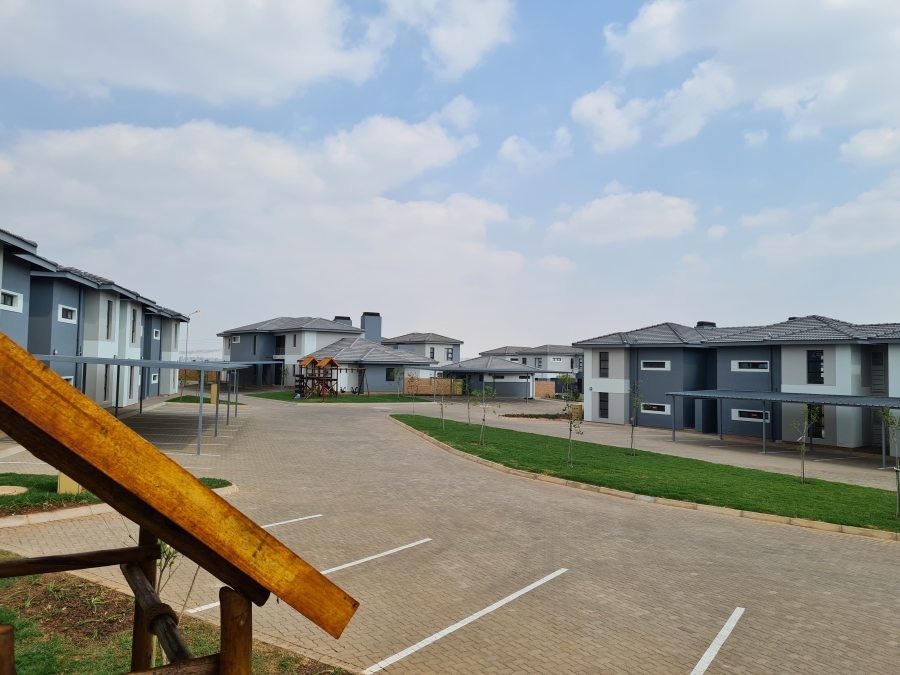 To Let 1 Bedroom Property for Rent in Thatchfield Ridge Gauteng