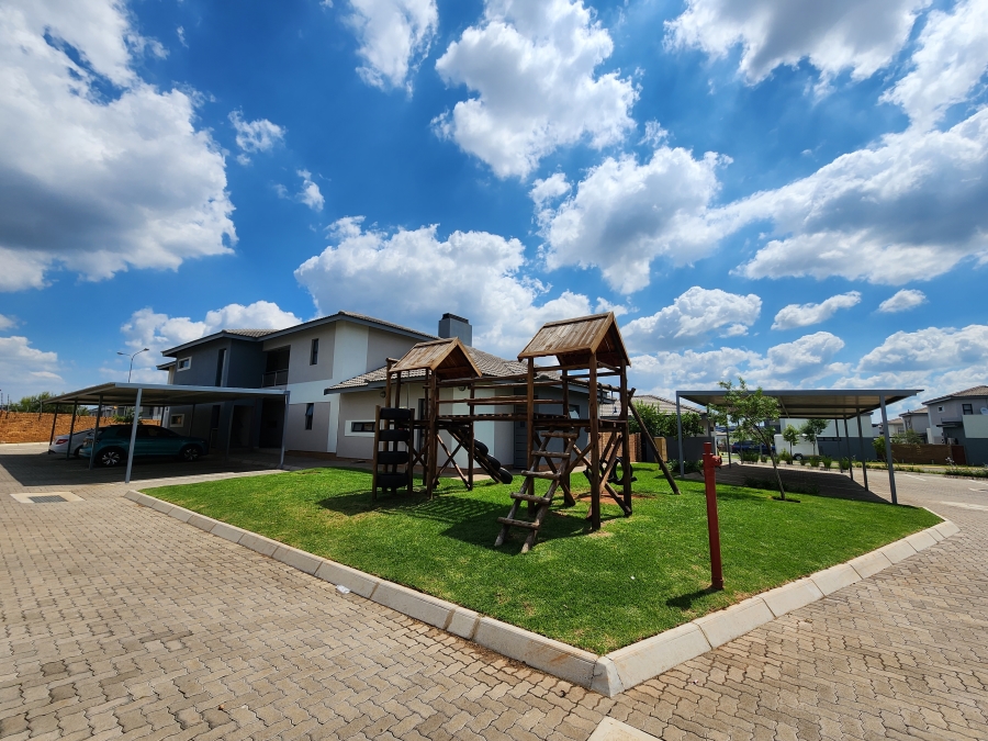 To Let 1 Bedroom Property for Rent in Thatchfield Ridge Gauteng
