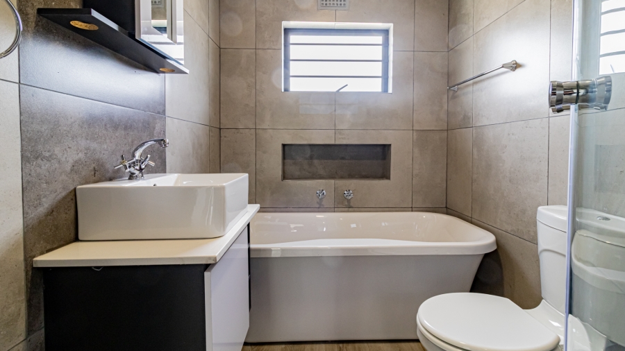 To Let 3 Bedroom Property for Rent in Montana Gauteng