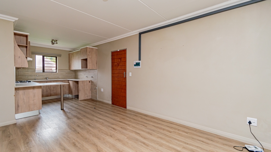 To Let 2 Bedroom Property for Rent in Cullinan Gauteng