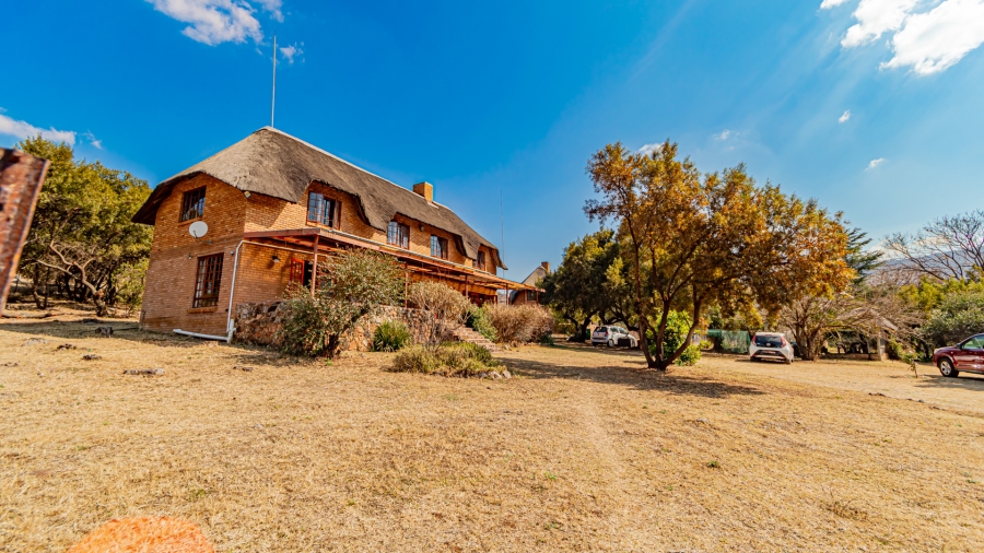 6 Bedroom Property for Sale in Hennops River Gauteng