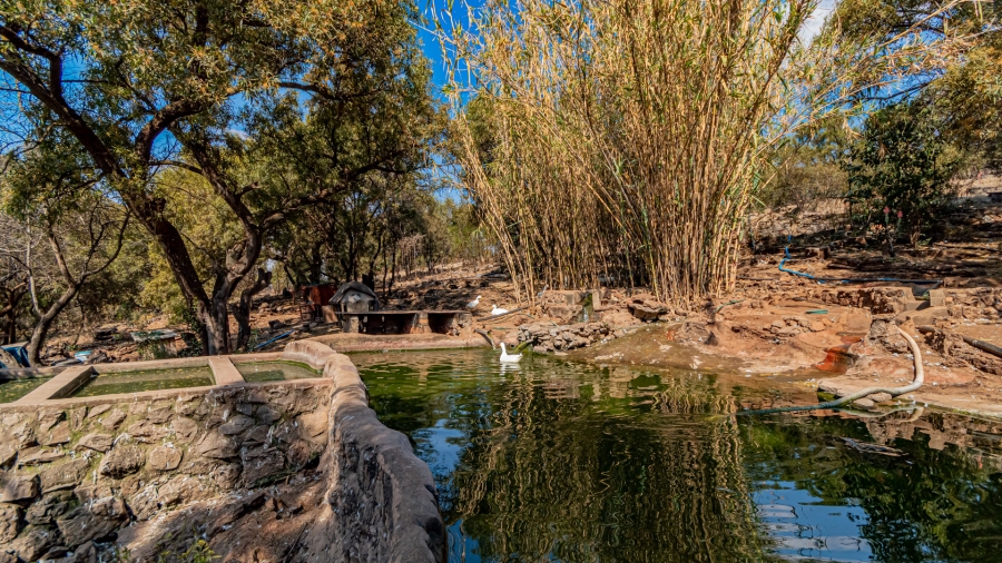 6 Bedroom Property for Sale in Hennops River Gauteng