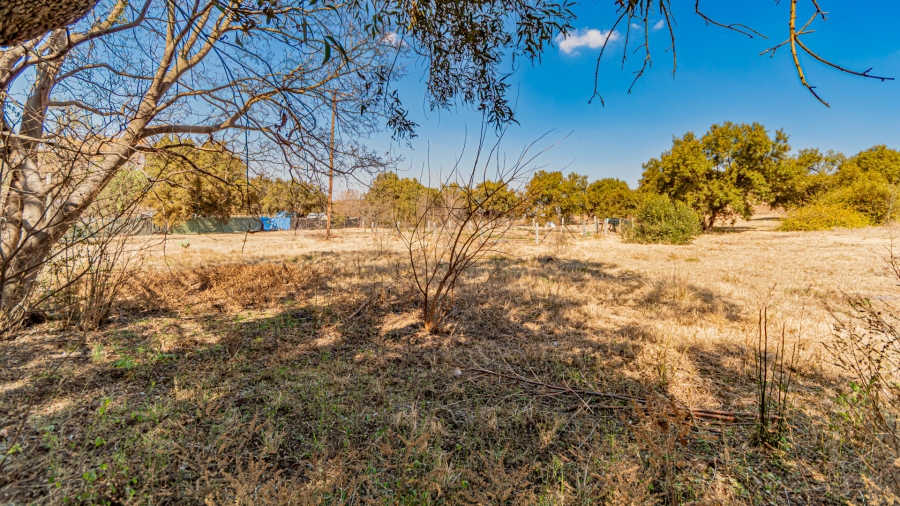 6 Bedroom Property for Sale in Hennops River Gauteng