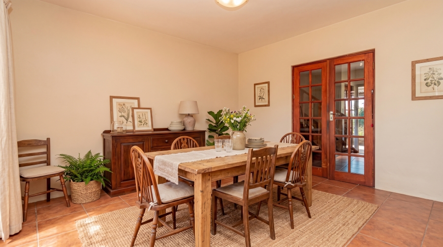 6 Bedroom Property for Sale in Hennops River Gauteng