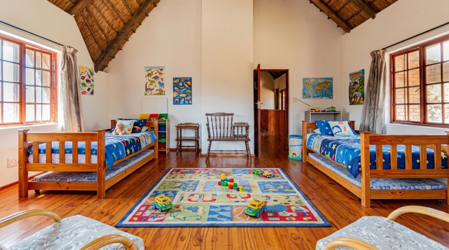 6 Bedroom Property for Sale in Hennops River Gauteng
