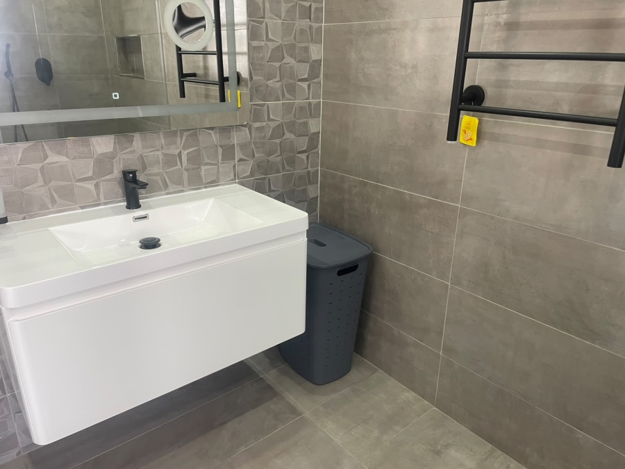 5 Bedroom Property for Sale in Marlboro Gardens Gauteng