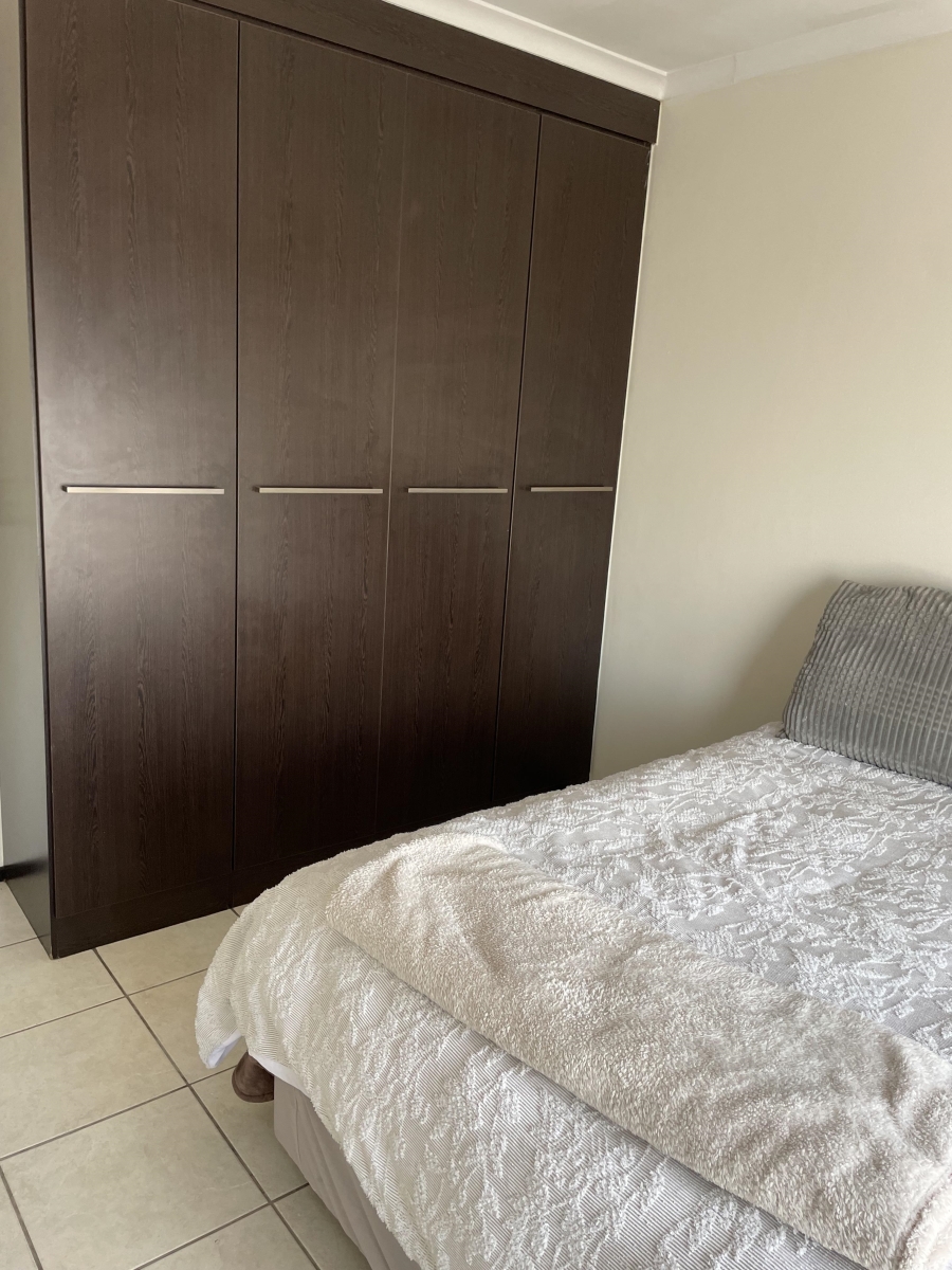 To Let 2 Bedroom Property for Rent in North Riding Gauteng