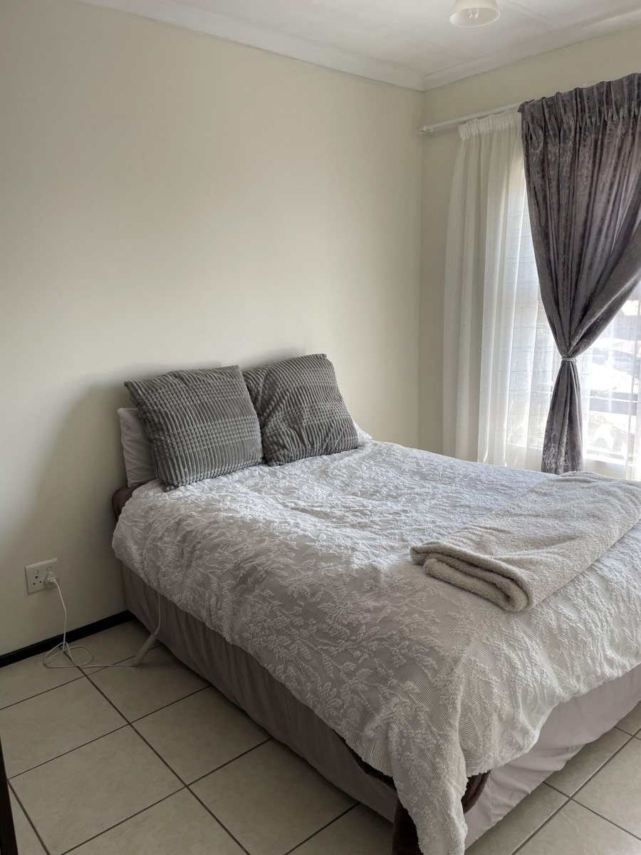 To Let 2 Bedroom Property for Rent in North Riding Gauteng