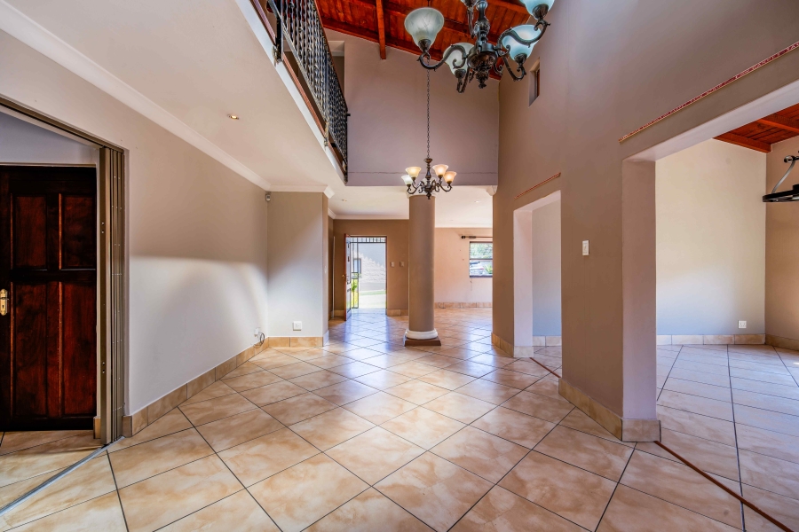 3 Bedroom Property for Sale in Faerie Glen Gauteng