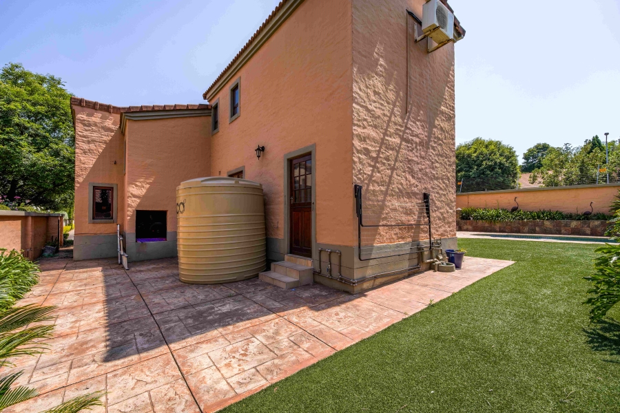 3 Bedroom Property for Sale in Faerie Glen Gauteng