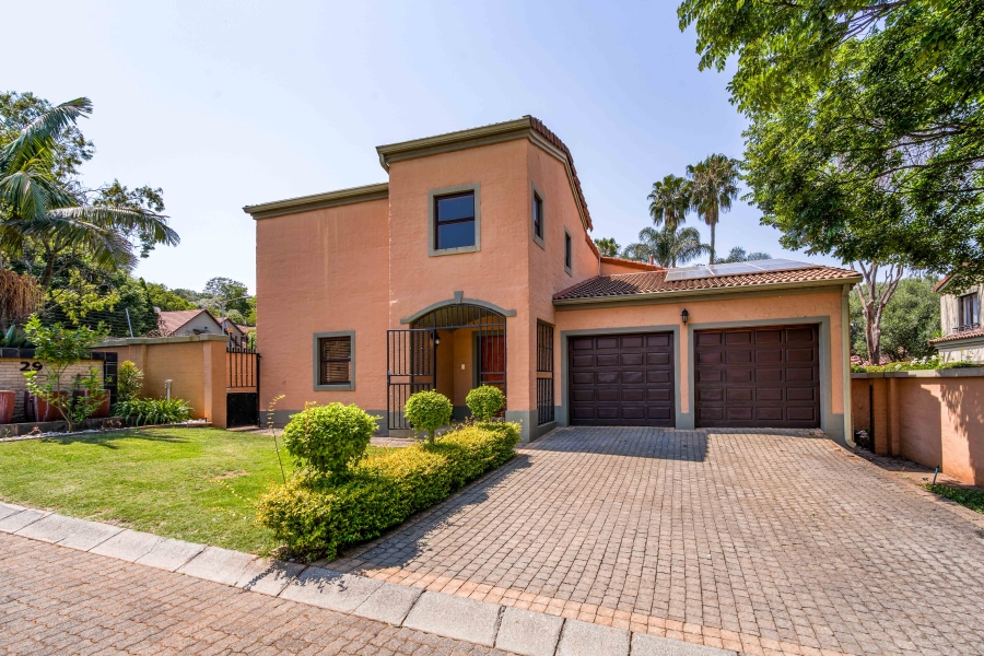 3 Bedroom Property for Sale in Faerie Glen Gauteng
