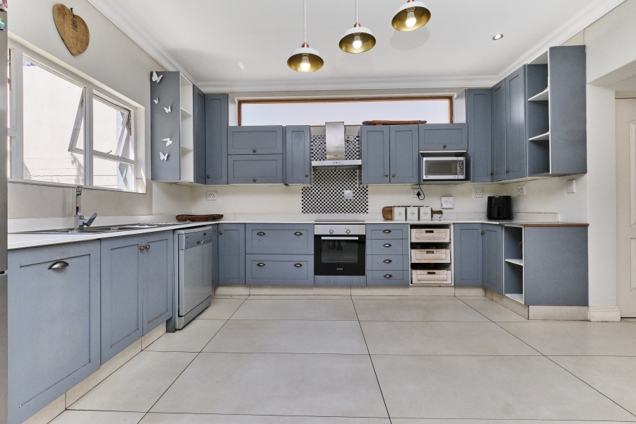 3 Bedroom Property for Sale in Bryanston East Gauteng