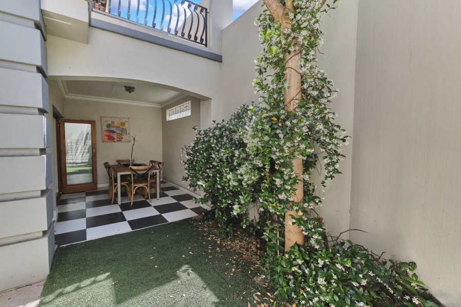 3 Bedroom Property for Sale in Bryanston East Gauteng