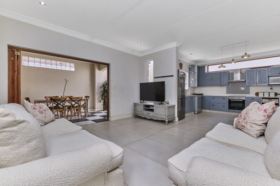 3 Bedroom Property for Sale in Bryanston East Gauteng