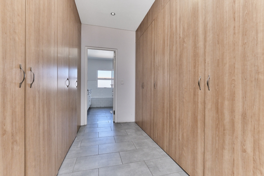 3 Bedroom Property for Sale in Bryanston East Gauteng