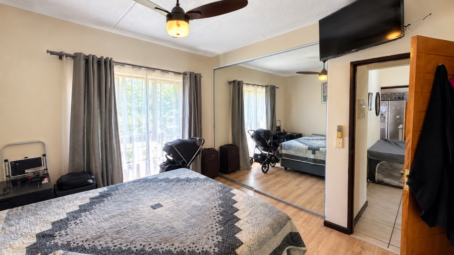 2 Bedroom Property for Sale in Pineslopes Gauteng