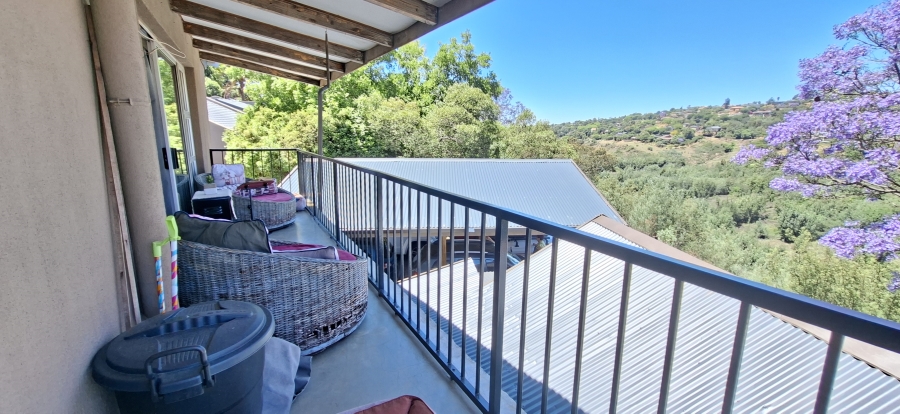5 Bedroom Property for Sale in Kenmare Gauteng