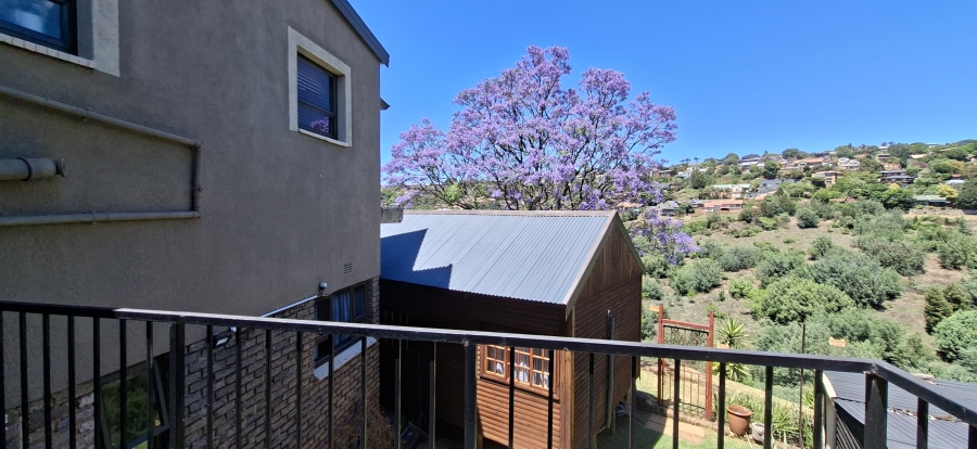 5 Bedroom Property for Sale in Kenmare Gauteng