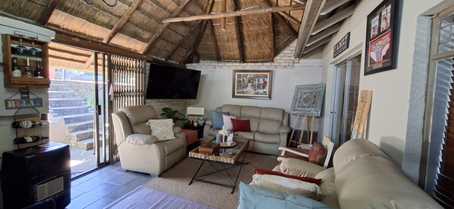 5 Bedroom Property for Sale in Kenmare Gauteng
