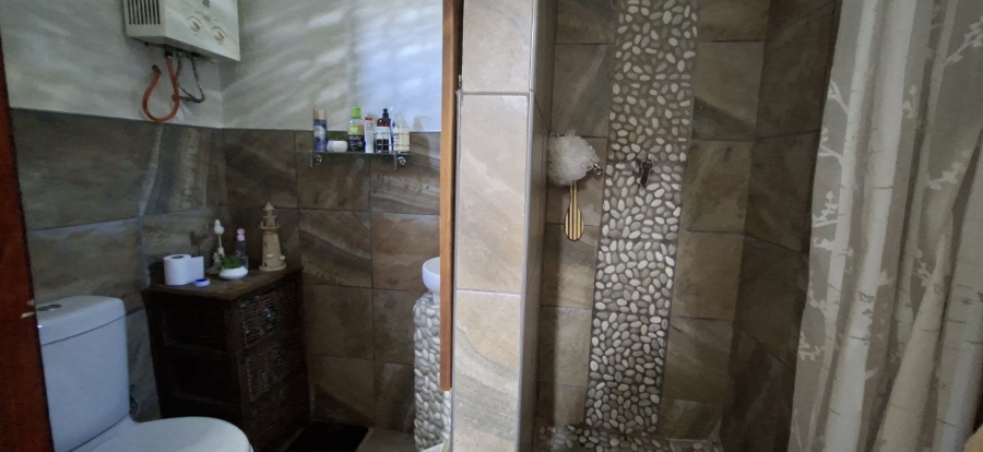 5 Bedroom Property for Sale in Kenmare Gauteng