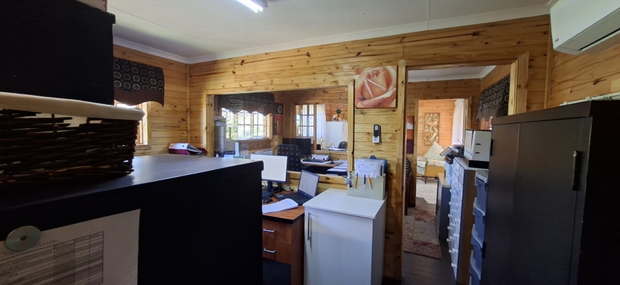 5 Bedroom Property for Sale in Kenmare Gauteng