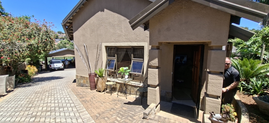 5 Bedroom Property for Sale in Kenmare Gauteng