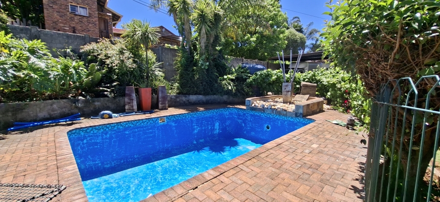 5 Bedroom Property for Sale in Kenmare Gauteng