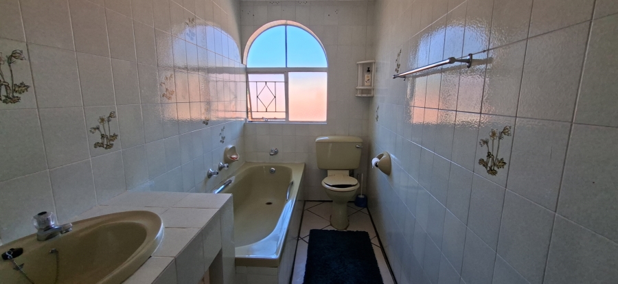 3 Bedroom Property for Sale in Silverfields Gauteng